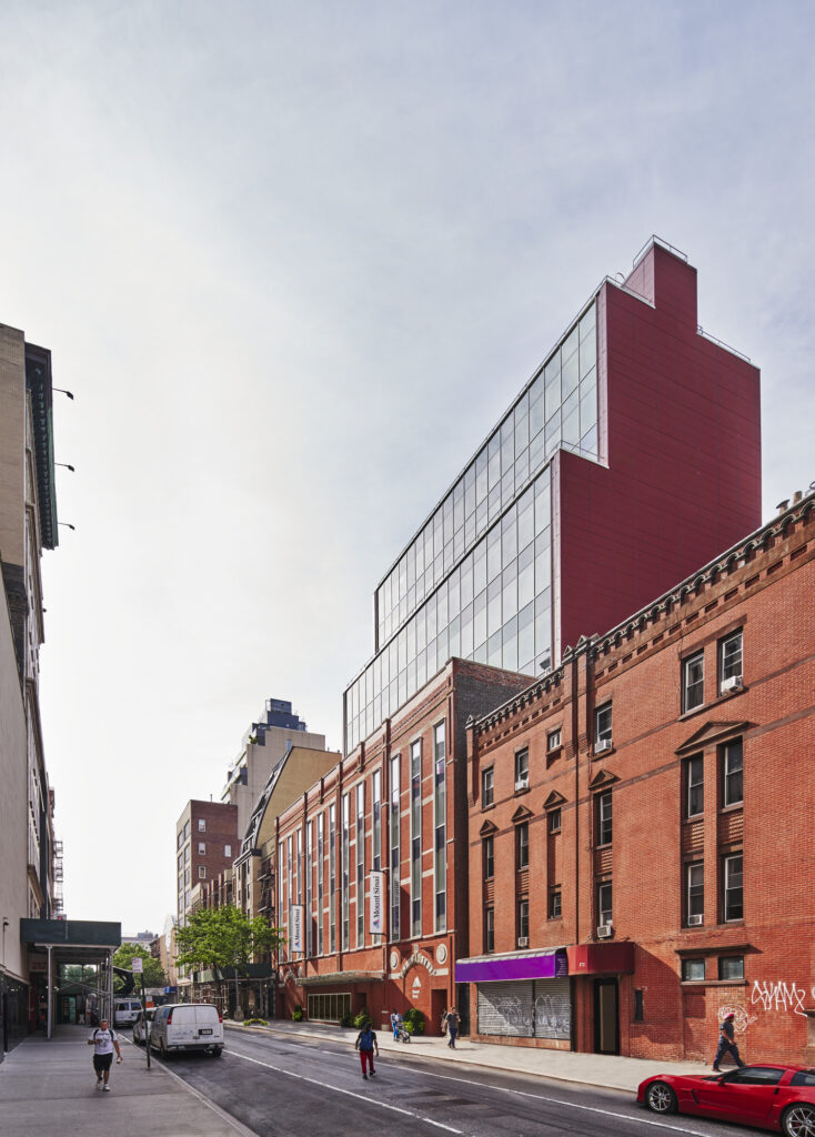 An exterior shot of the Mount Sinai Harlem Health Center