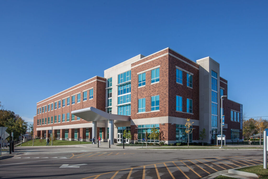 community college school exterior|community college school entrance front lobby|community college lecture room|community college student science lab|community college computer lab|school computer lab|community college student collaboration area||||||||||||