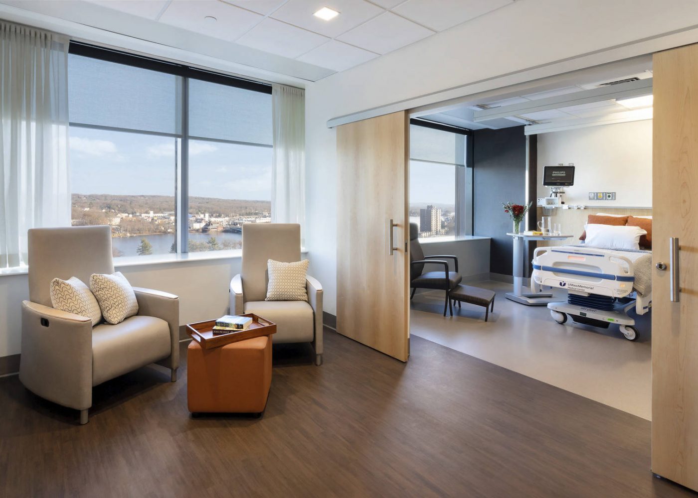 201622_UMASS_02_N8_e4hweb-1621x1080