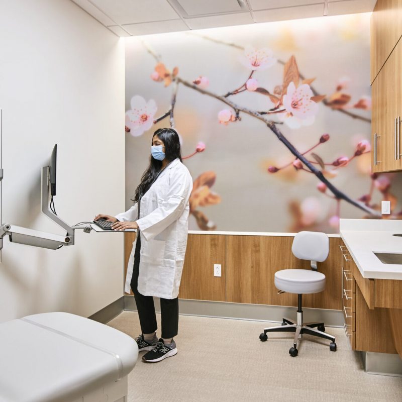 210116_WCMOBGYN_ExamRoom4_0078v2_medres