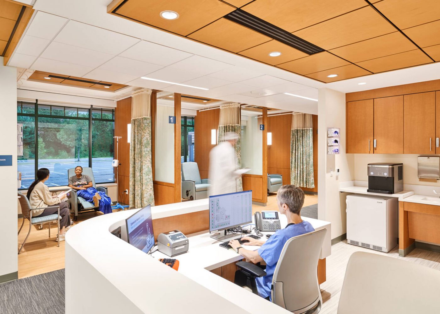 230908_YNHH_8Devine_shot3_0239-1920x1080