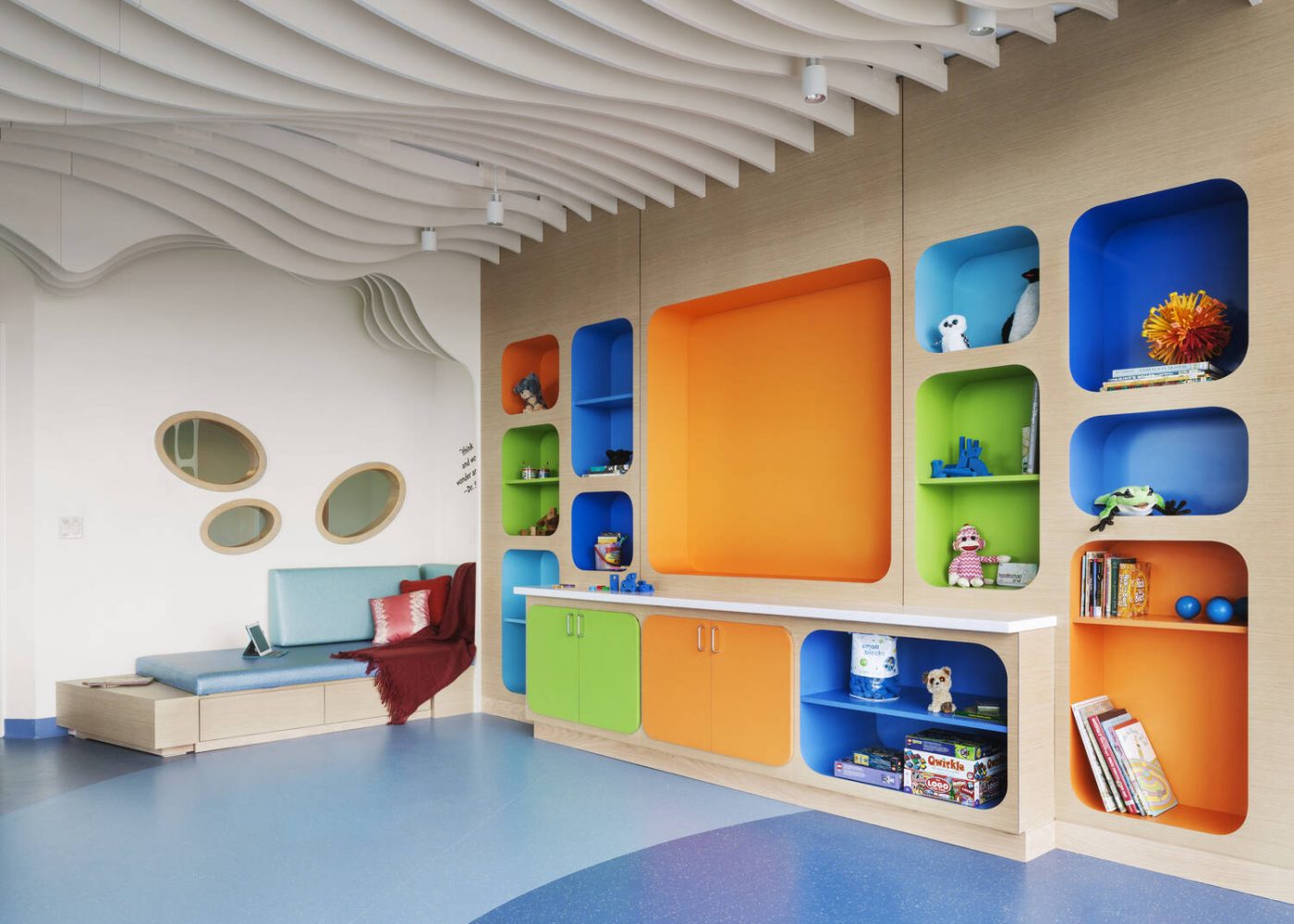 26047_N16_medium-1499x1080