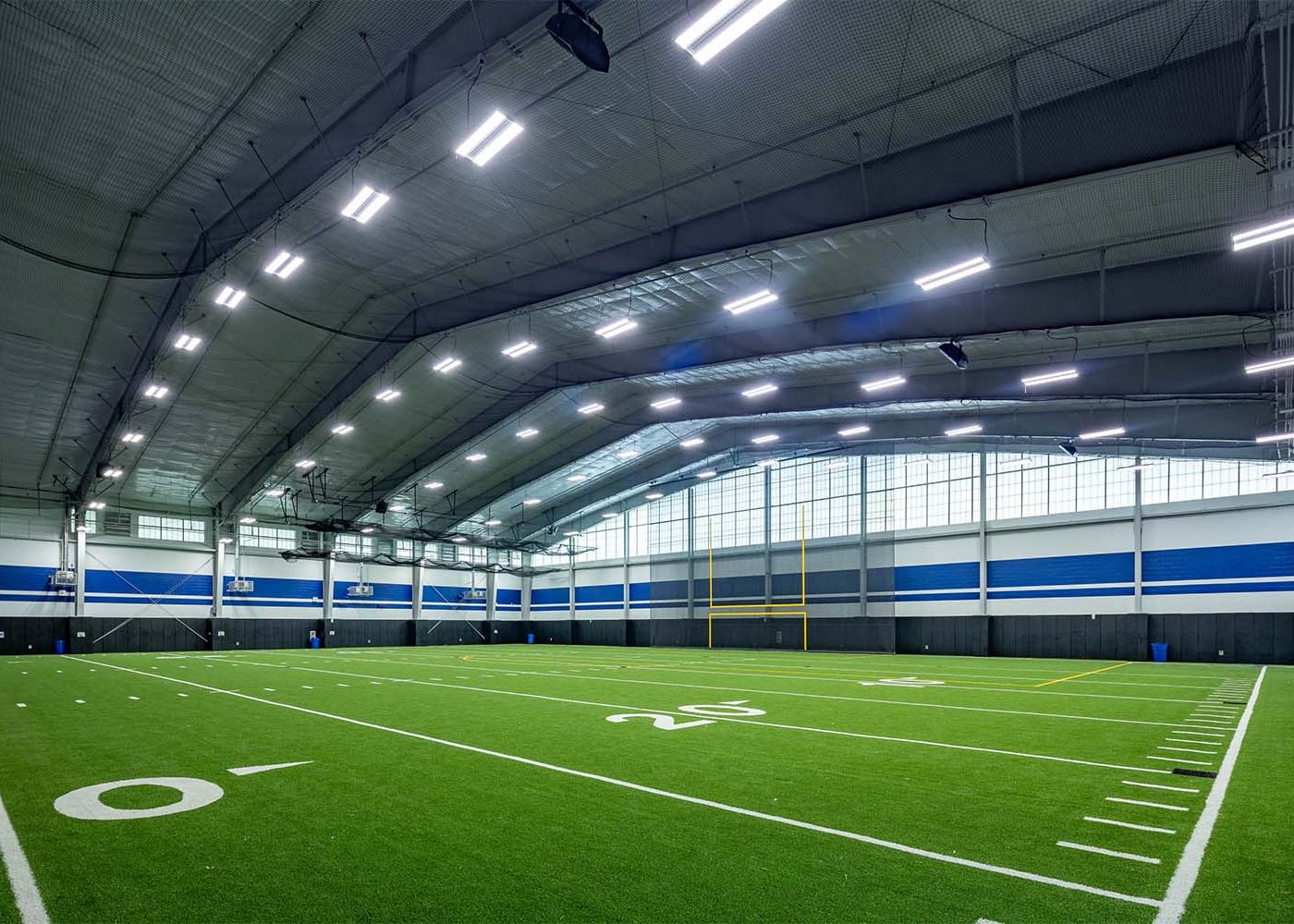 5_Indoor-Practice-Field_Hebron-MAC_Lewisville-ISD_01_MedRes