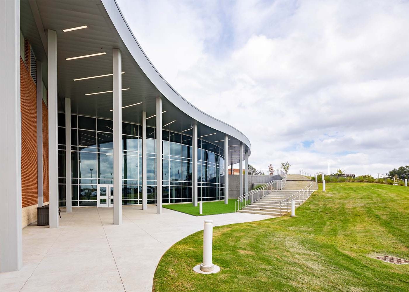 9_Exterior_Hebron-MAC_Lewisville-ISD_07_MedRes