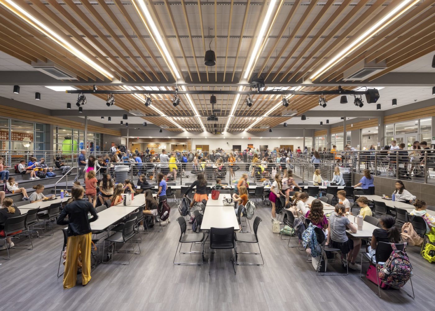 Cafeteria_Aledo-Middle-School_Aledo-ISD_05_jpg