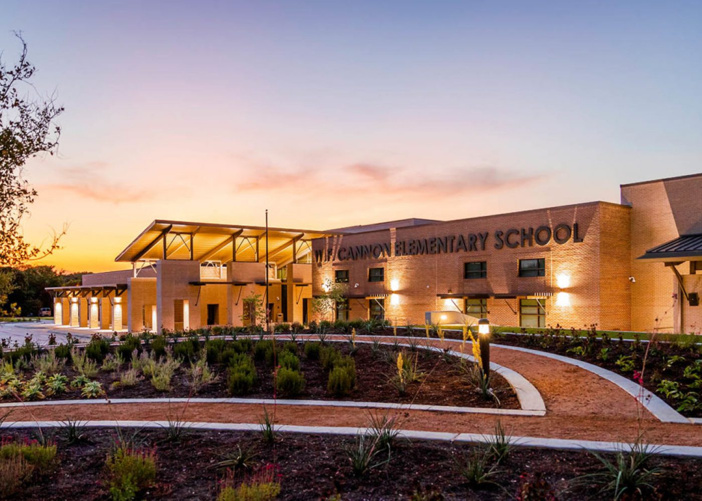 Cannon-ES-Header-1300x731