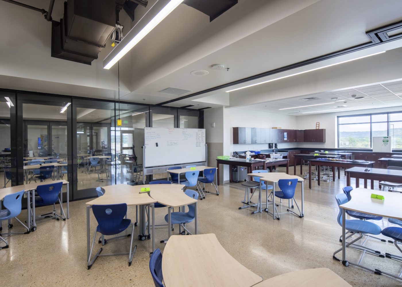 Collaboration_Hal-Peterson-MS_Kerrville-ISD_03_jpg