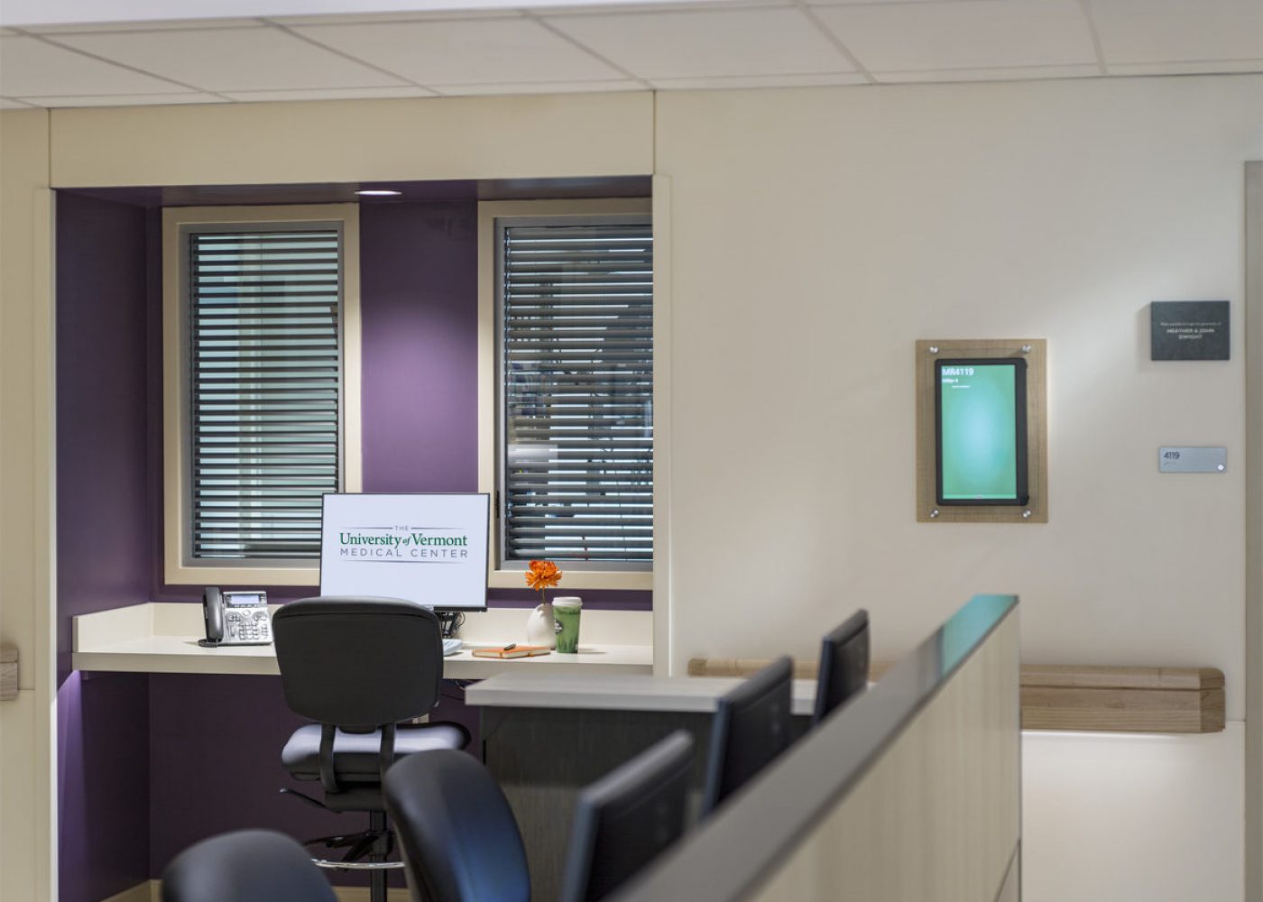 E4H108_N33_medium-1168x1080