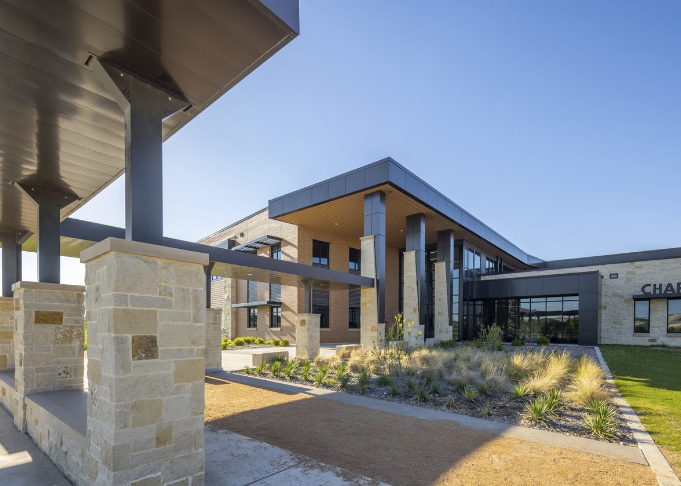 Exterior_McAnally-Middle-School_Aledo-ISD_02_jpg