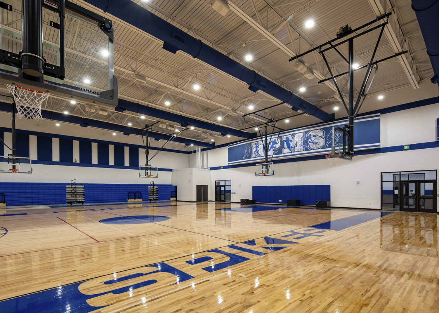 Gymnasium_Hal-Peterson-MS_Kerrville-ISD_01_jpg