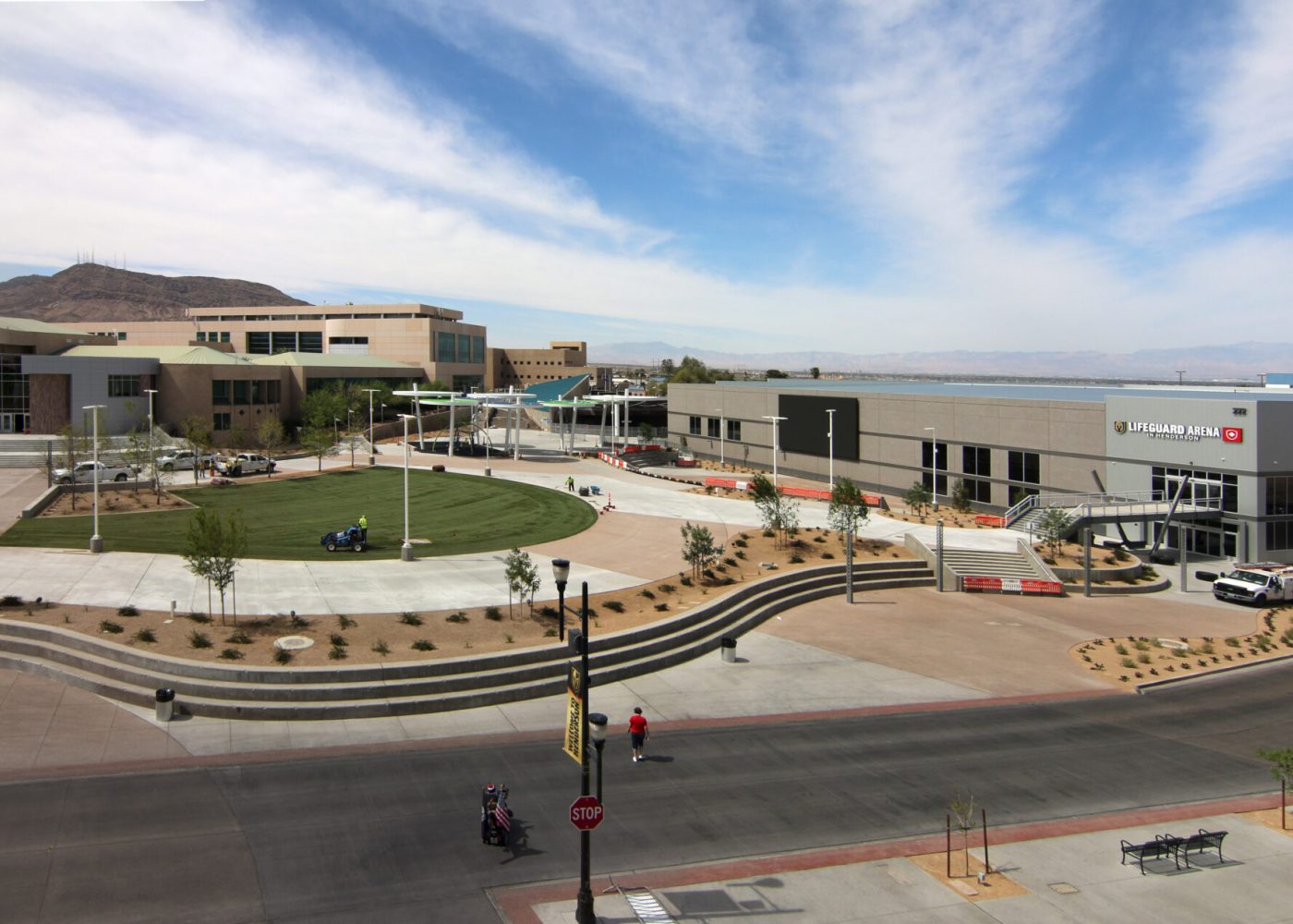 Henderson_Plaza_1