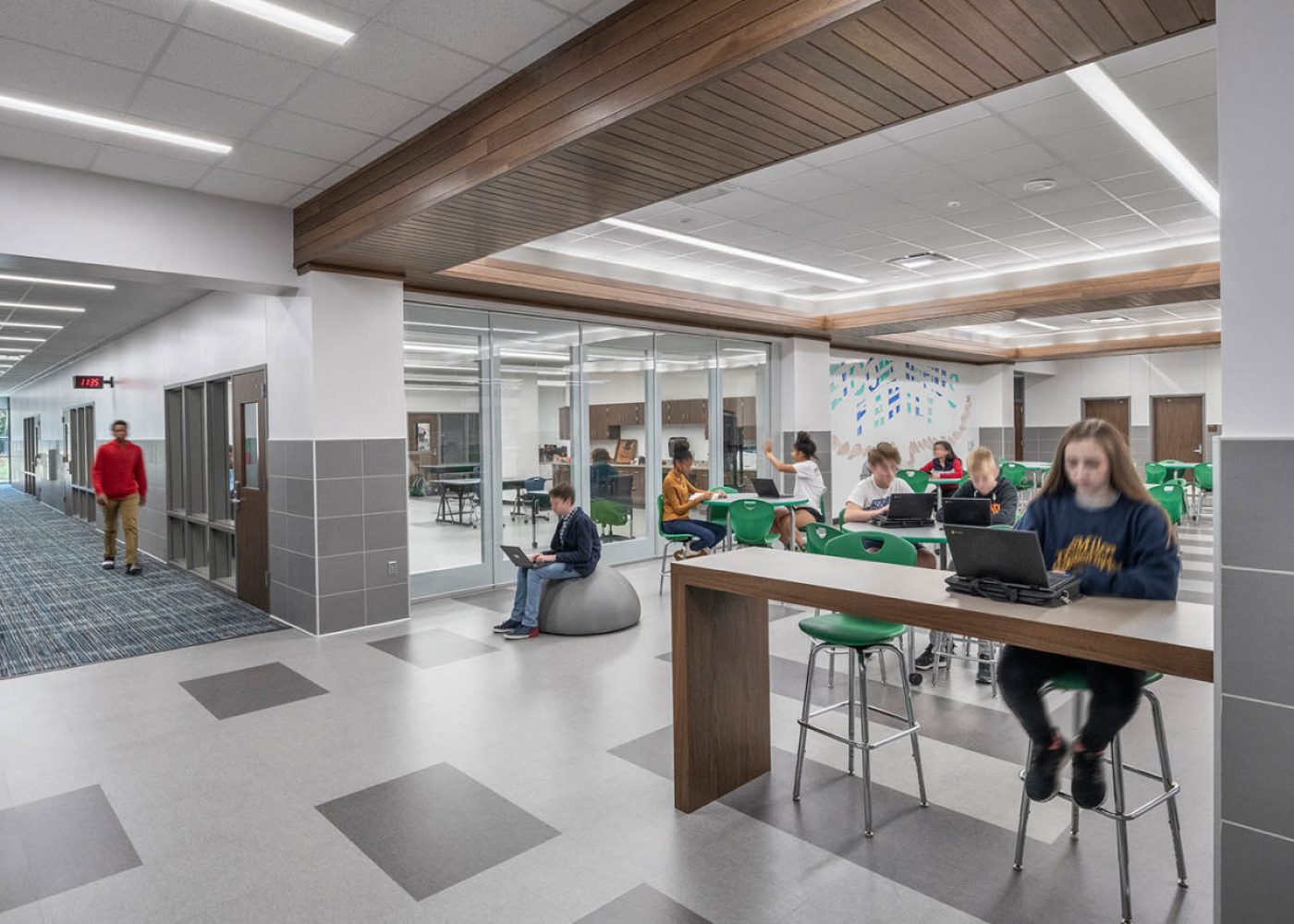 Hofius-IS-Klein-Gallery-1-1300x867