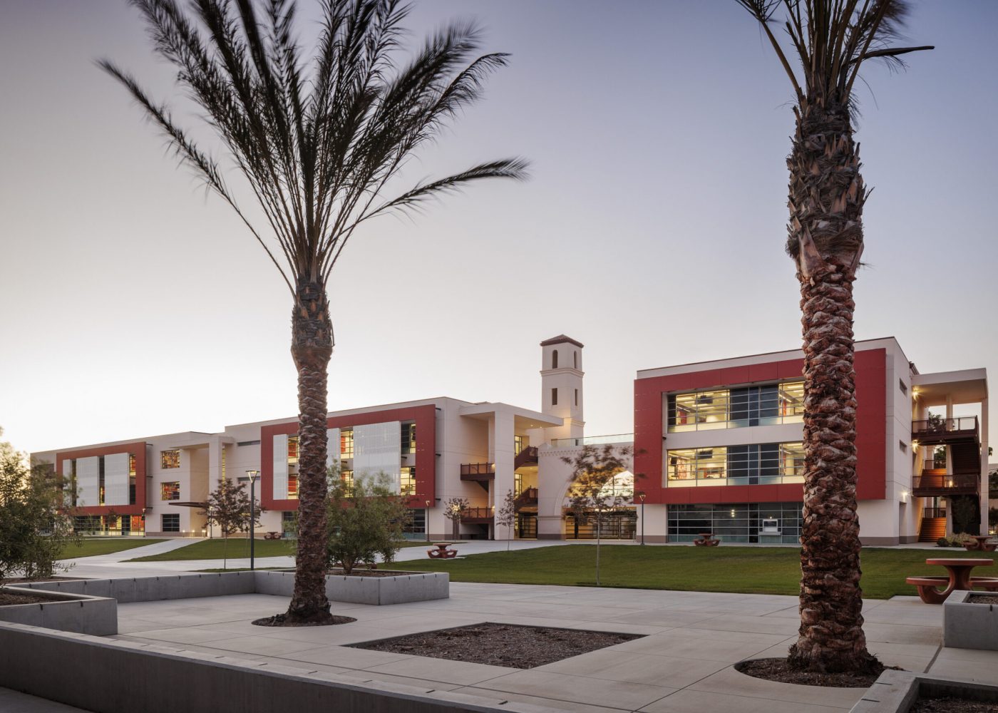 Renovated and newly designed and constructed classroom building on the campus of Santa Maria High School and CTE classrooms at mutliple campuses in Santa Maria School District. Designed by Huckabee, Los Angeles, California office.
