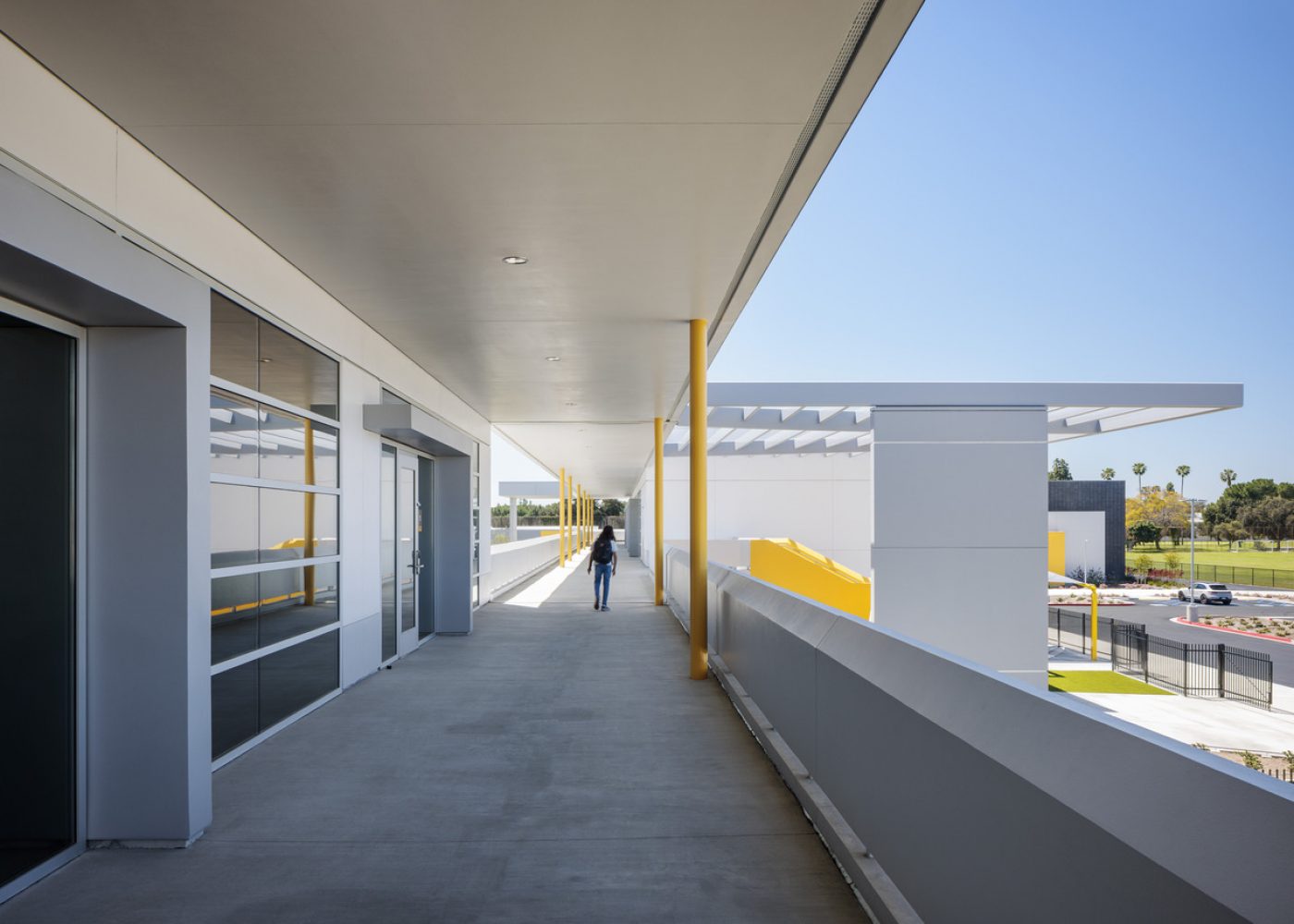 New middle school classroom building on the campus of Stauffer Middle School in Downey, California designed by Huckabee.