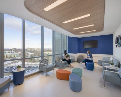 Interior design image of Inova Loudoun Hospital 6th  Floor by Jeffrey Sauers of CPI Productions