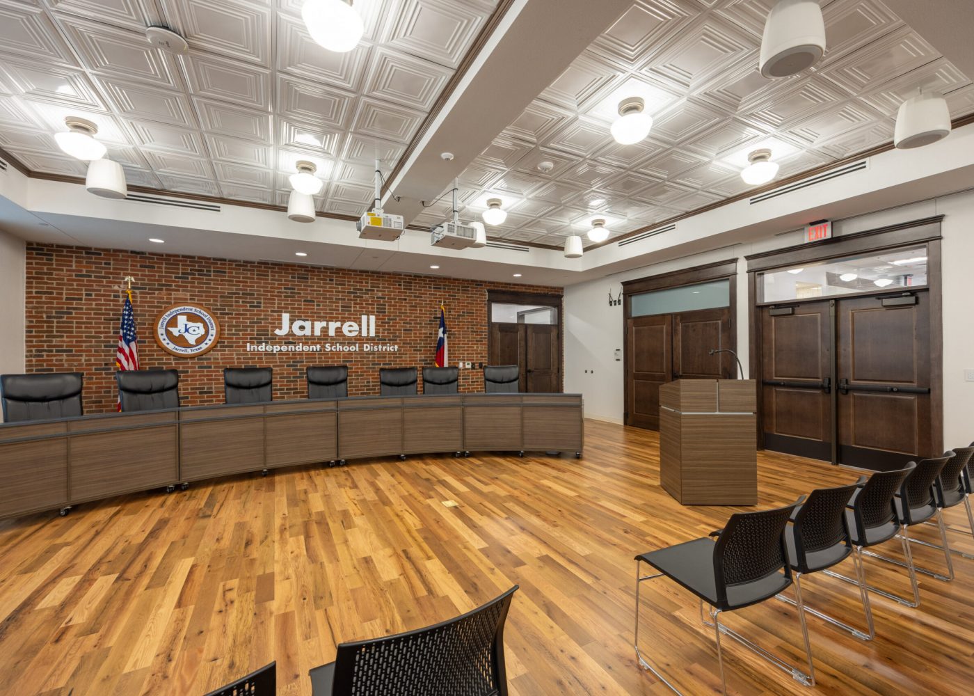 Jarrell_ISD-1916_Admin_Building-5_medres