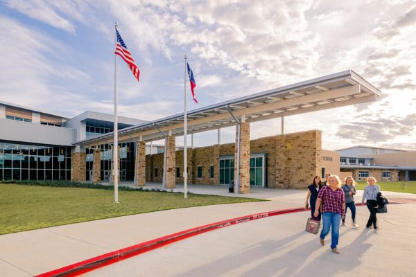 Lake-Creek-HS-Header-1300x731