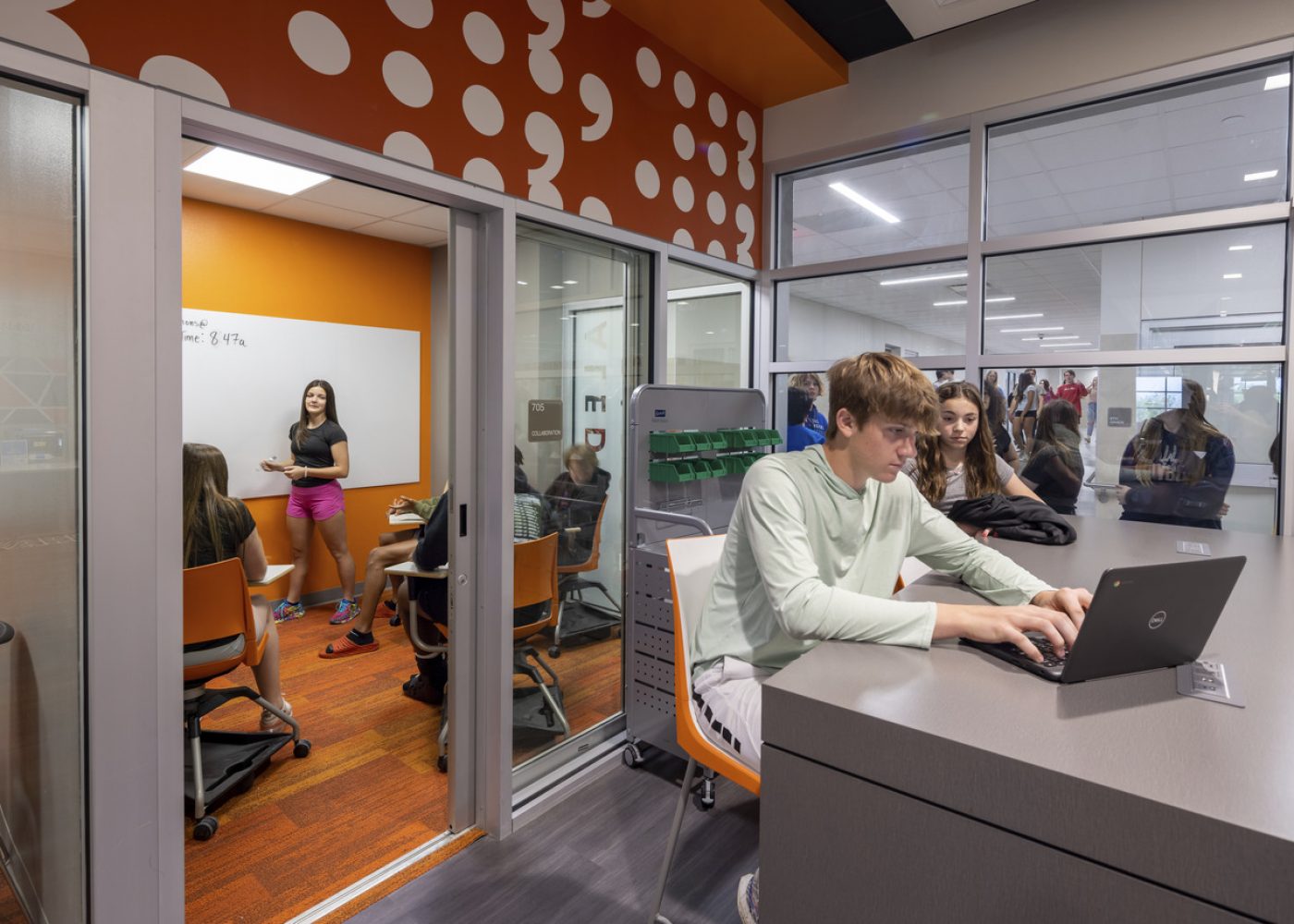 Library_Aledo-Middle-School_Aledo-ISD_04_jpg