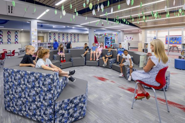Library_Chapel Park Elementary School_Midway ISD_04_medres