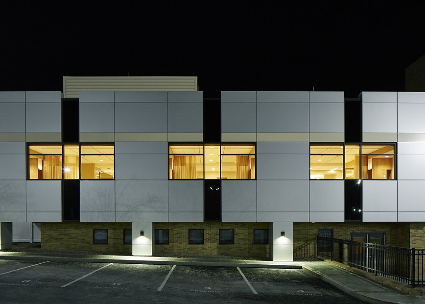 Mercy20Hospital20Cancer20Center2011-1