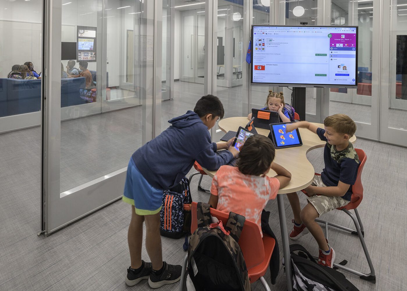 ParkHillES_MidwayISD_Slider-3