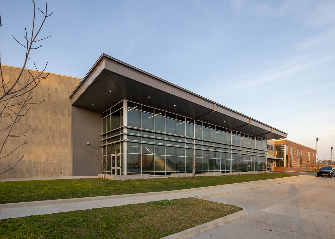 SLIDER_Exterior_Channelview-High-School_Channelview-ISD-03