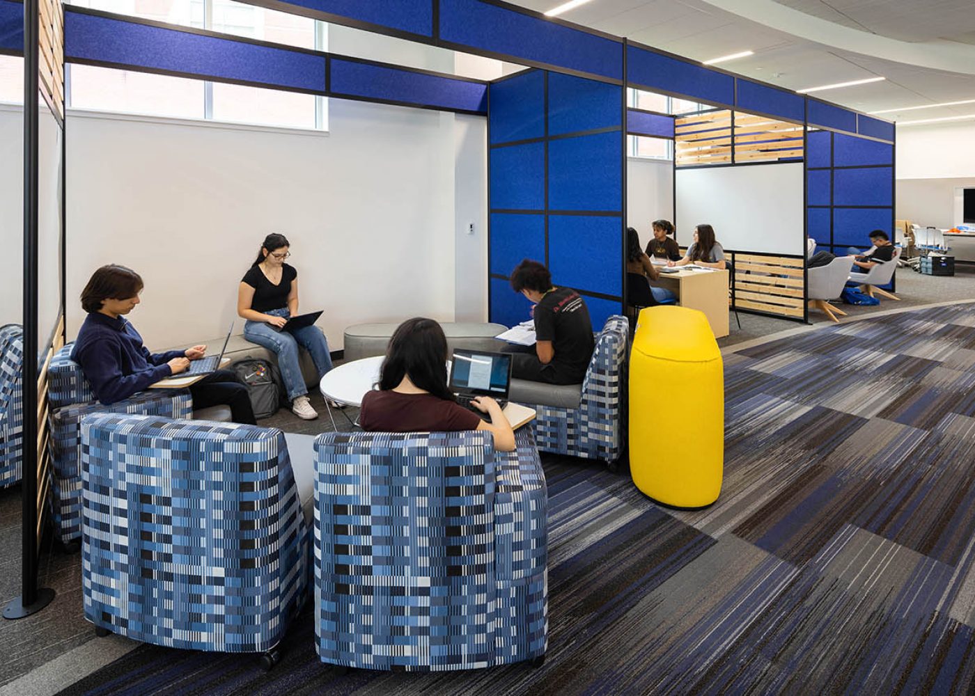 SLIDER_Library_Channelview-High-School_Channelview-ISD-03