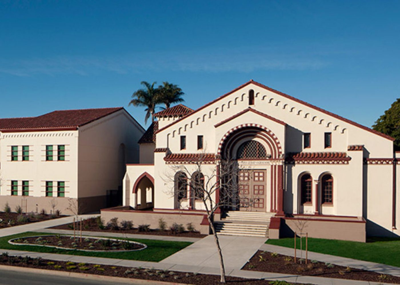 Santa Maria High School by Rachlin Partners - Photography by Tom