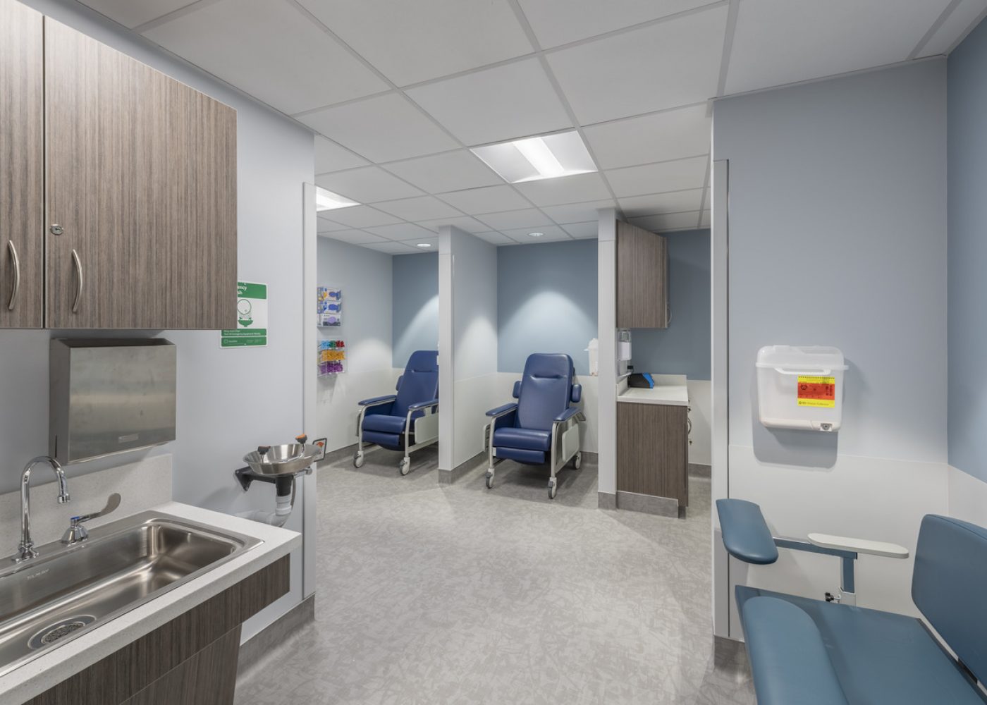 Interior image of Virginia Hospital Center 6th Floor Primary Care in Shirlington VA by Carson King of CPI Productions