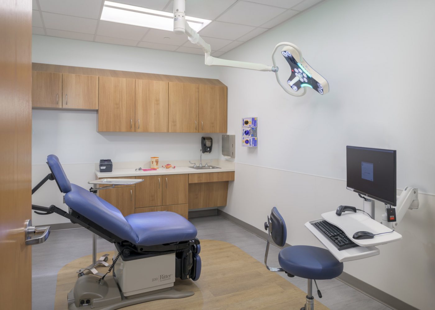 Interior image of Virginia Hospital Center Women's Outpatient Pavilion in Arlington VA by Jeffrey Sauers of CPI Productions