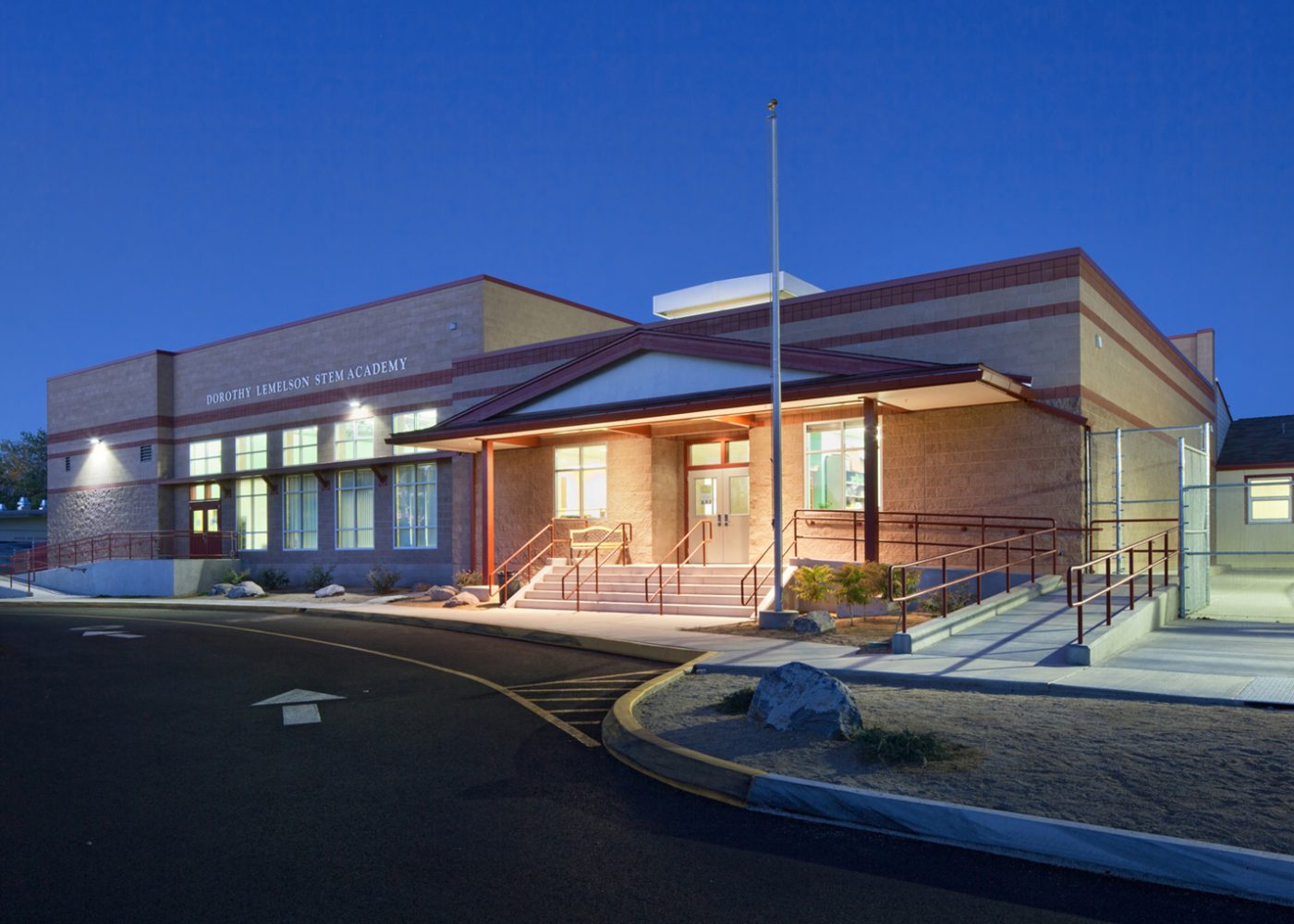 dorothy-lemelson-stem-academy-4